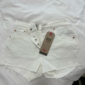 NWT Levi’s 501 shorts
